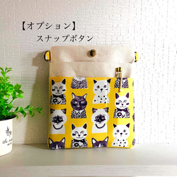 版画風　キュートな猫ちゃん柄  ウエストポーチ　M／イエロー×パープル／2wayポーチ（ウエスト＆ショルダー対応） 3枚目の画像