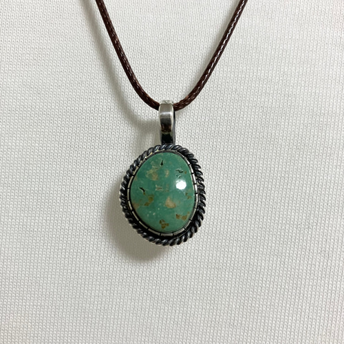 【超大粒 グリーン ターコイズ】ビンテージ インディアンジュエリー 超大粒 グリーン ターコイズ】ビンテージ インディアンジュエリー