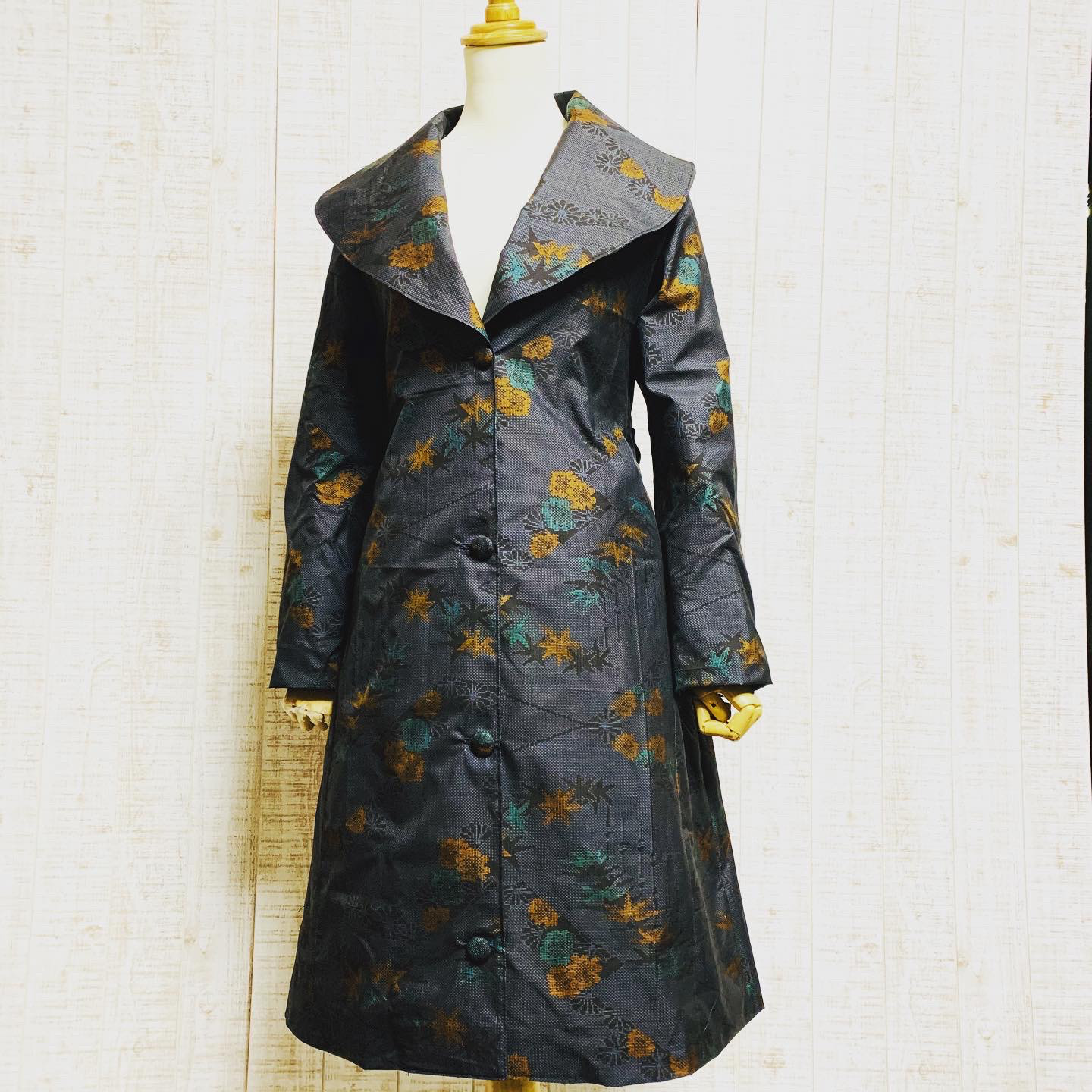 正絹織り出し柄大島紬豪華BIGショールカラー裏地付きコートM~Ｌ