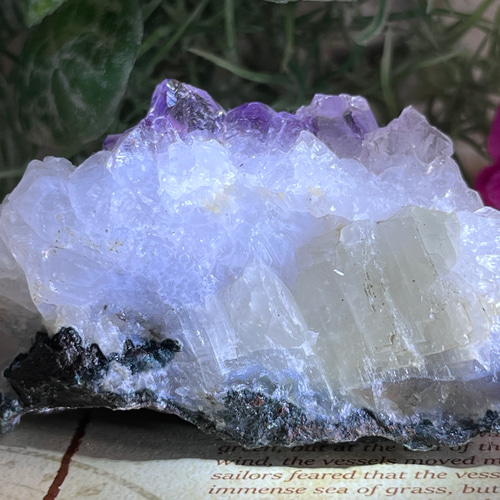 カルサイト共生 アメジスト 紫水晶 クラスター 原石 ラフストーン