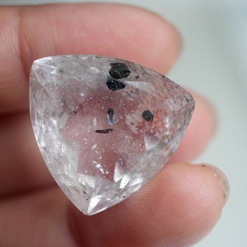 モンドクォーツ 初期タイプ ヘマタイト付き ブルーミスト b88c38881f0b72d963436fa0dbd97f