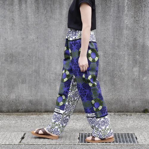 カンガのイージーパンツ（ ストレートシルエット ）アフリカ布