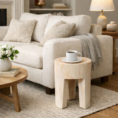 ヒノキ香る天然無垢丸太スツール｜森を歩くようにリラックスできる