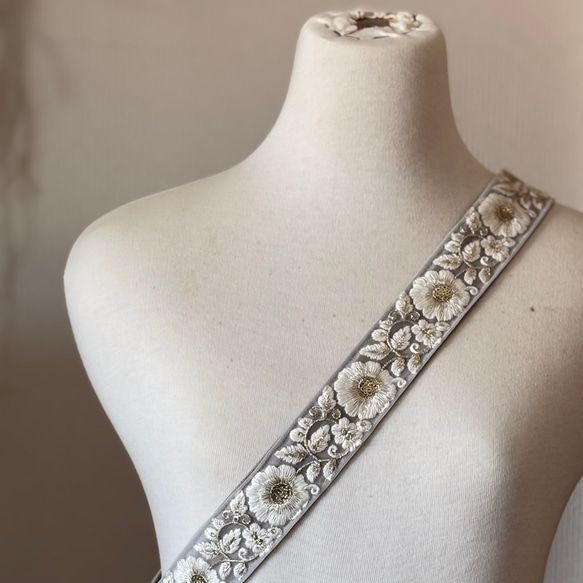 インド刺繍リボンのショルダーストラップ｜太め幅×高級感｜カーキ 7枚目の画像