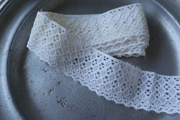 フランス 70㎝ アンティークレース C1046 ホワイト 1枚目の画像