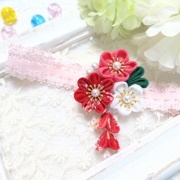 つまみ細工 お花みっつ♡ 下がり付 ベビーヘアバンド クリップ お