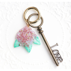 紫陽花 【全５色】 キーホルダー ストラップ 大人かわいい ラメ レジン ミルキーカラー strap-020 7枚目の画像