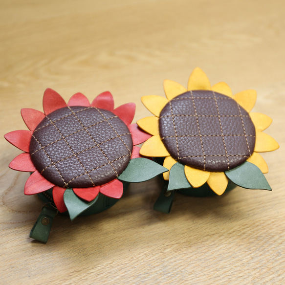 ひまわり 向日葵 かわいい丸型ポーチ 夏の誕生花 チャーム プレゼント 赤色 情熱 憧れ 太陽 置物 ゴルフボールケース 16枚目の画像