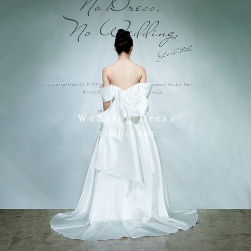 ウエディングドレス 純白 Aライン オフショルダー リボン 結婚式 エレガント ウエディングドレス.白.Aライン.オフショルダー.サテン.リボン