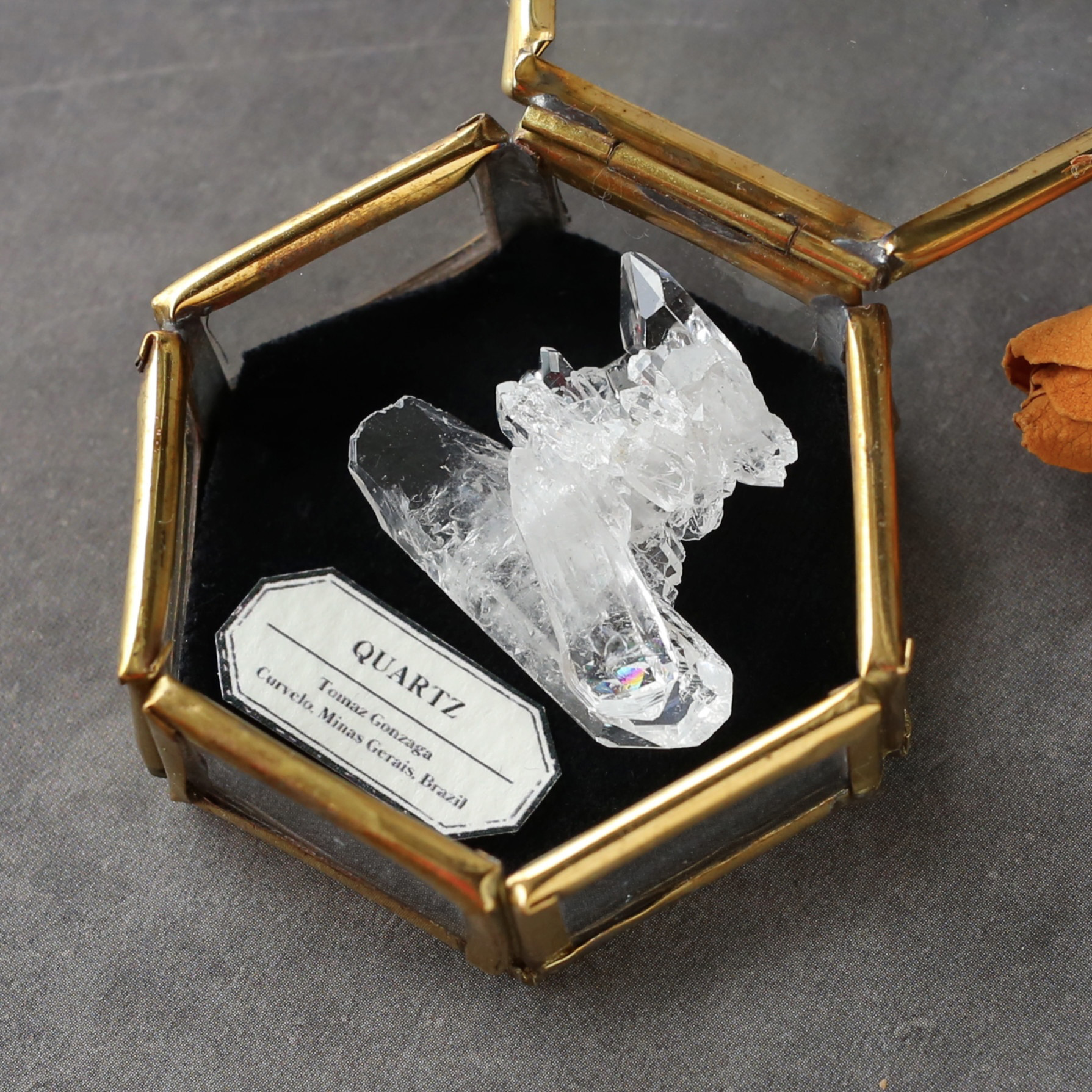 ミニチュアクォーツクラスター 鉱物標本 トマスゴンサガ産  水晶 天然石