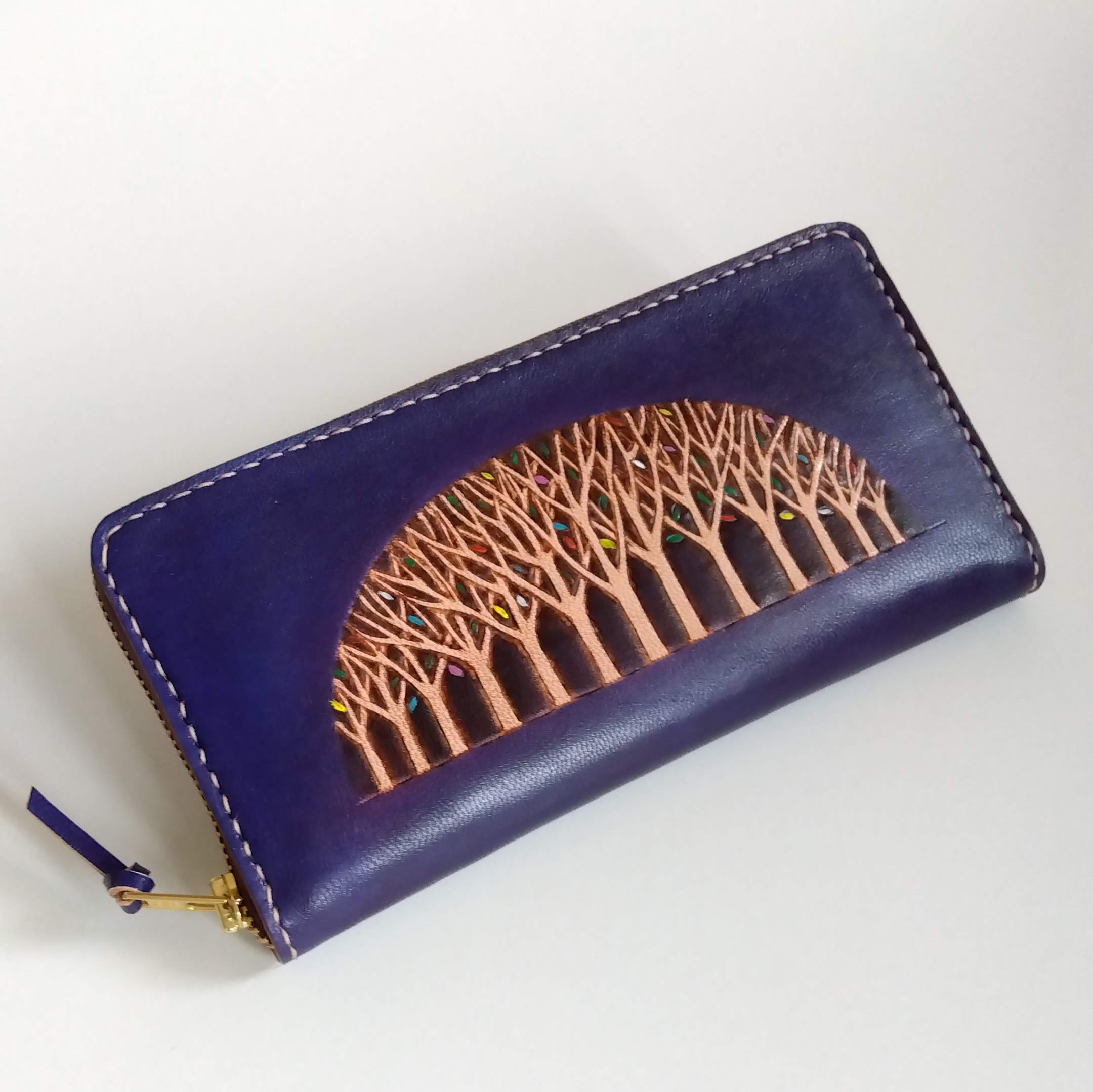 受注制作　送料無料　紺または紫　ラウンドファスナー財布　長財布　革製品　木立柄　札入れ　財布
