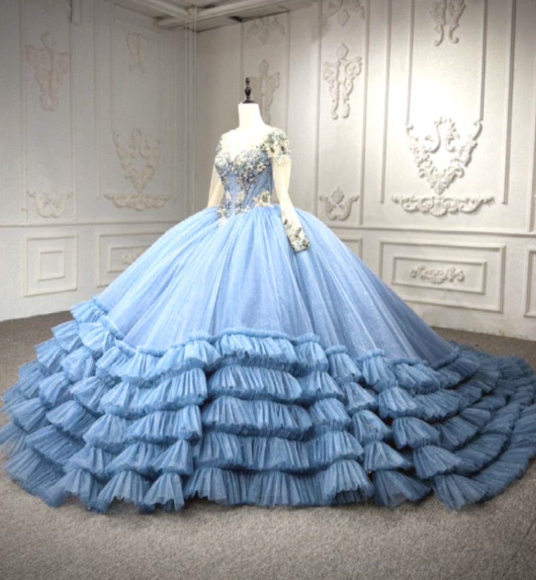 優雅　ブルー　プリンセスライン　チュール　ギャザー　フリル　編み上げ　シースルー長袖　エレガント　高品質　演奏会お呼ばれ