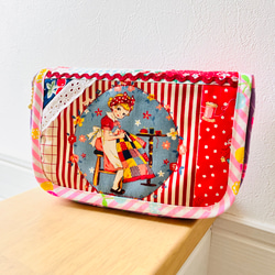 【入手困難】珍品 ポンチョ レトロ 赤 パッチワーク 一点物 古着女子 変わり種 6779ffd5bac528f27041bfac13ef71