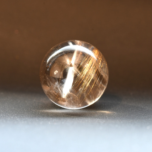 ✨ゴールドルチルクォーツ 天然石丸玉 約52.2mm 虹入り スモーキー 一点物 創造力や直感力を高める☆彡】虹入りスモーキーゴールデンルチル