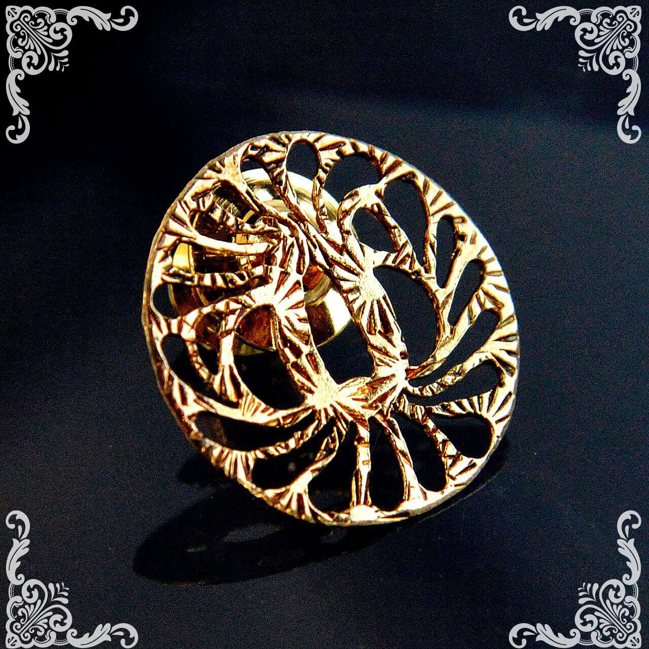 刀鏢ピンブローチ（SV×K18仕上）— 一目一目に宿る、粋な美学