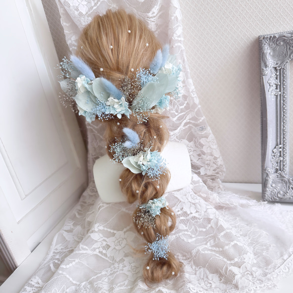 【りな様専用ページ】パステルブルーグラデーション♡プリザーブドフラワーの髪飾り・オーダーメイド　ホワイト　ナチュラル　 1枚目の画像