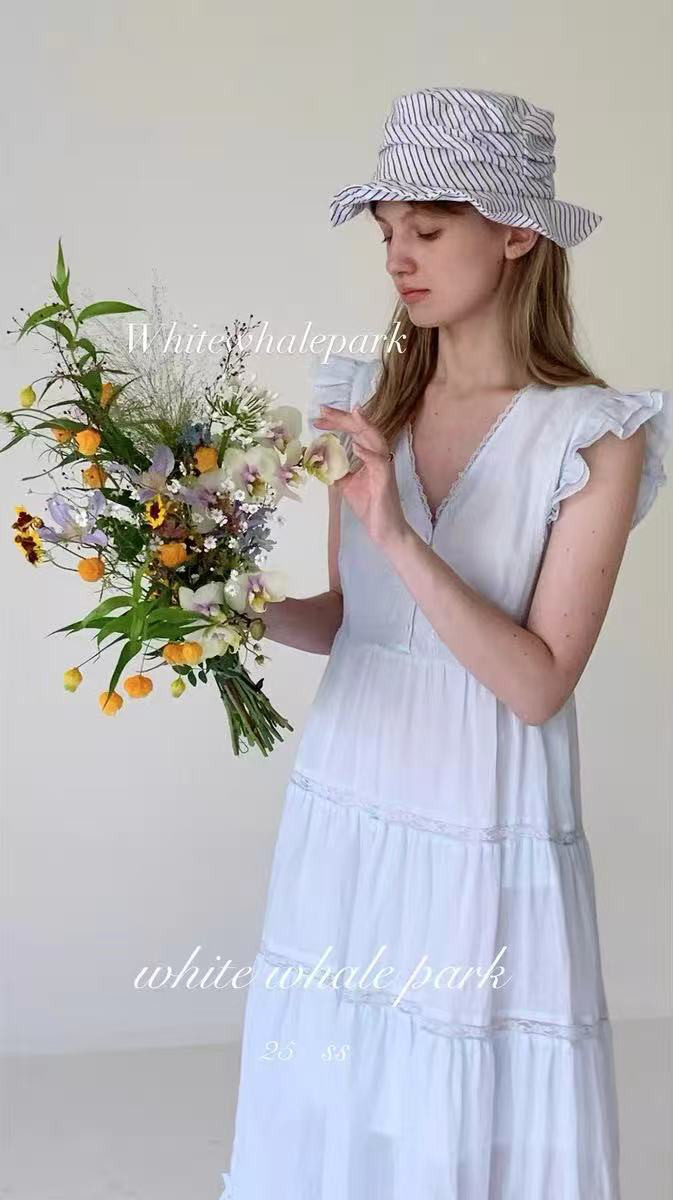 ティアードスカート　ロングワンピース　ノースリーブワンピース