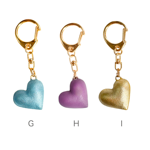 262 タッセルキーホルダー＊ぷっくりハート✨ハンドメイド✨ 262 タッセルキーホルダー＊ぷっくりハート✨ハンドメイド✨