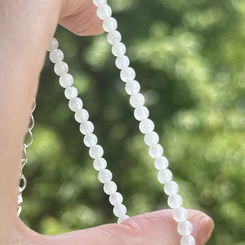 ハンドメイド品❣️ミャンマー産A貨翡翠　氷種鼓珠路路通ブレスレット 天然ミャンマー産A貨翡翠（ヒスイ） ラベンダー色の路路通