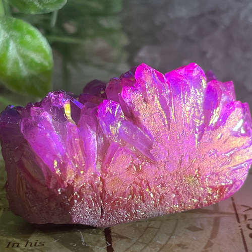 七色の夢໒꒱✨ マゼンタ オーラ 水晶 原石 クラスター クリスタル