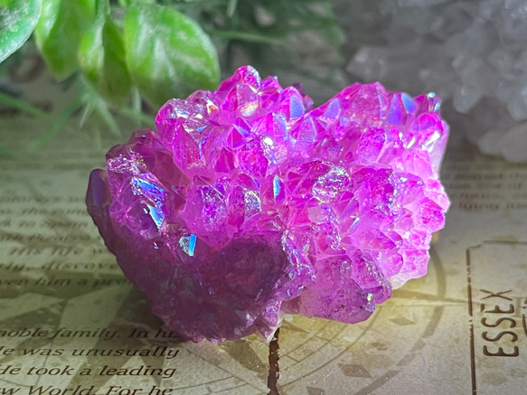 七色の夢໒꒱✨ マゼンタ オーラ 水晶 原石 クラスター クリスタル