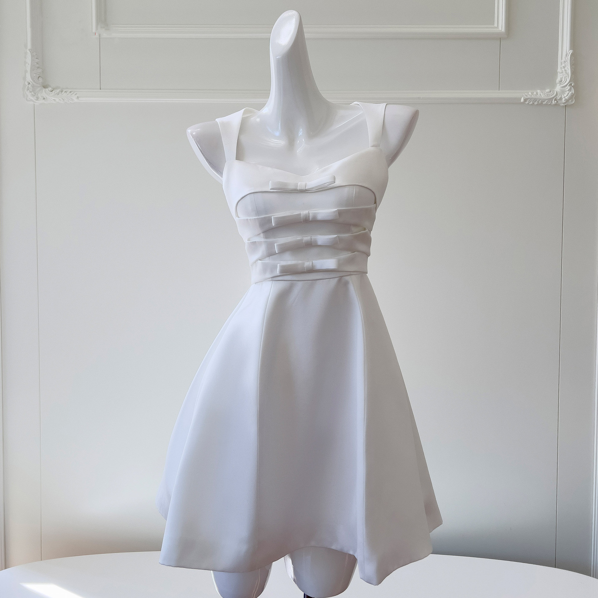 ドレス パーティー ウェディング ワンピース ショート プリンセス 白 リボン 上品 優雅 韓国風 結婚式 お呼ばれ