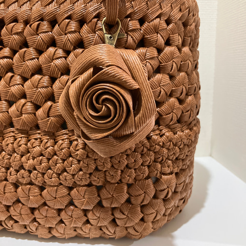 ねこぱんだ　ギフトバッグと立体フラワー♡カッティング ダイ BOTAN かごバッグ おしゃれ シンプル 巾着 チャーム付き KG02