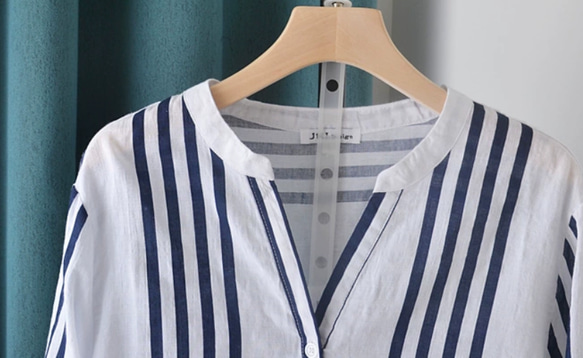 綿.アシンメトリーVネック 縦ストライプ 五分袖シャツ/柔らかく肌触りが良く/無地でどんなスタイルにも合います 4枚目の画像