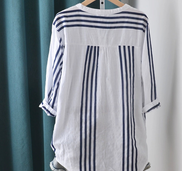 綿.アシンメトリーVネック 縦ストライプ 五分袖シャツ/柔らかく肌触りが良く/無地でどんなスタイルにも合います 3枚目の画像