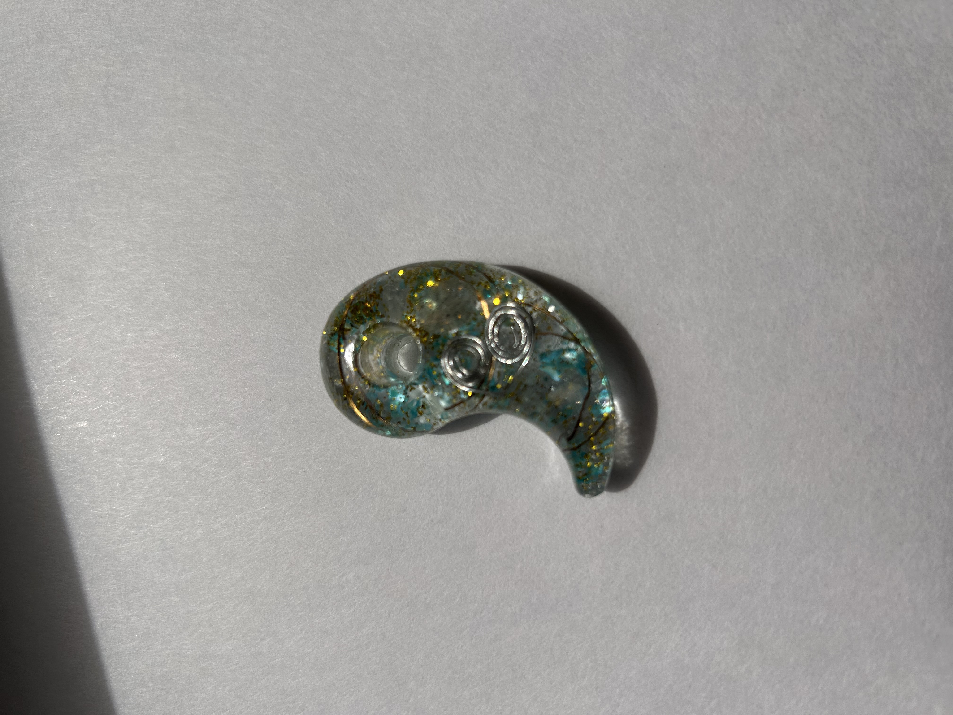 勾玉ペンダント