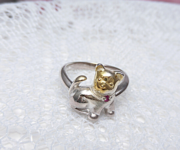 天然ルビー・子犬リング（シルバー製・純金仕上）＊あなたの誕生石もセットできます。日本製