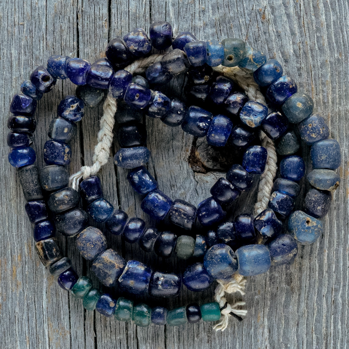 ＊Ancient beads indo pacific beads
