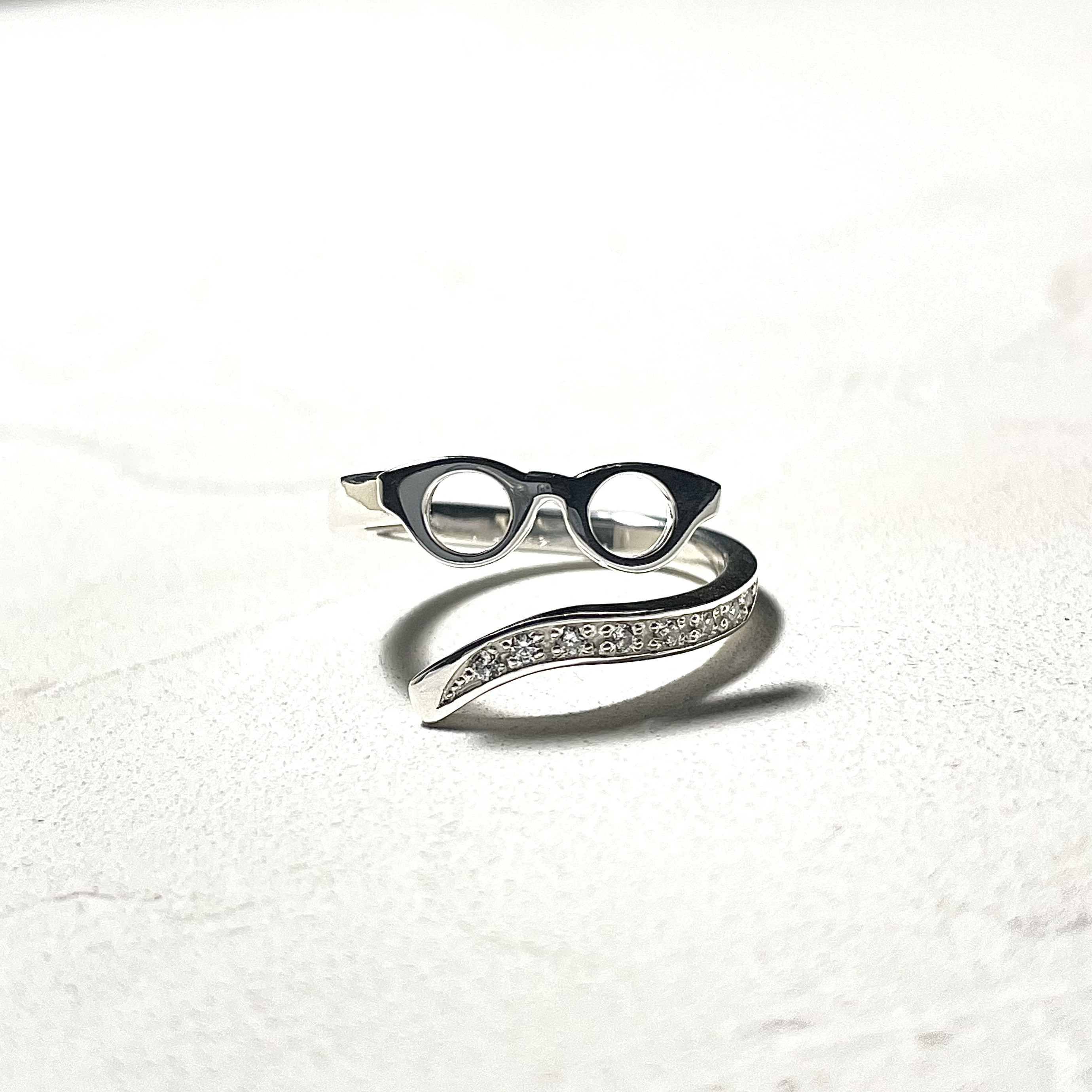 メガネの指輪