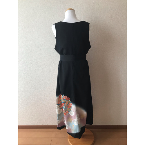 118☆黒留袖☆着物リメイク☆ワンピース&ボレロ☆L☆一点物