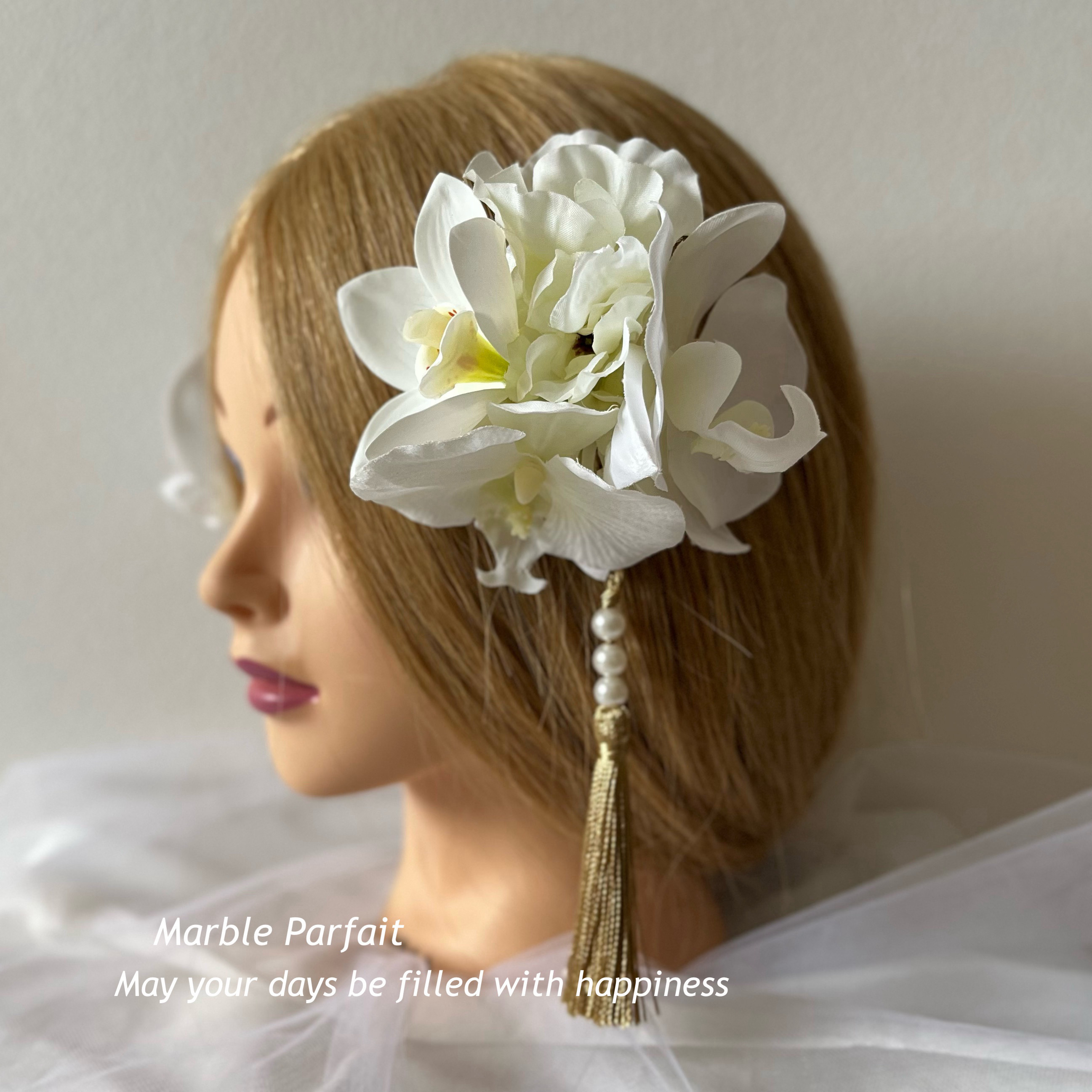 髪飾り クリップ式 ショートカット ボブ 胡蝶蘭 ホワイト ゴールド 結婚式 成人式 卒業式 七五三 前撮り 着物