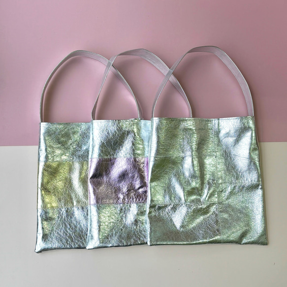 【新作】うすくて軽いワンハンドルバッグ　メタリックレザー 18枚目の画像