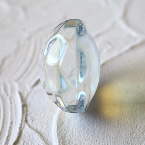 八彩のしずく ～ 八角形のリラックスガラス玉（波紋・水面模様