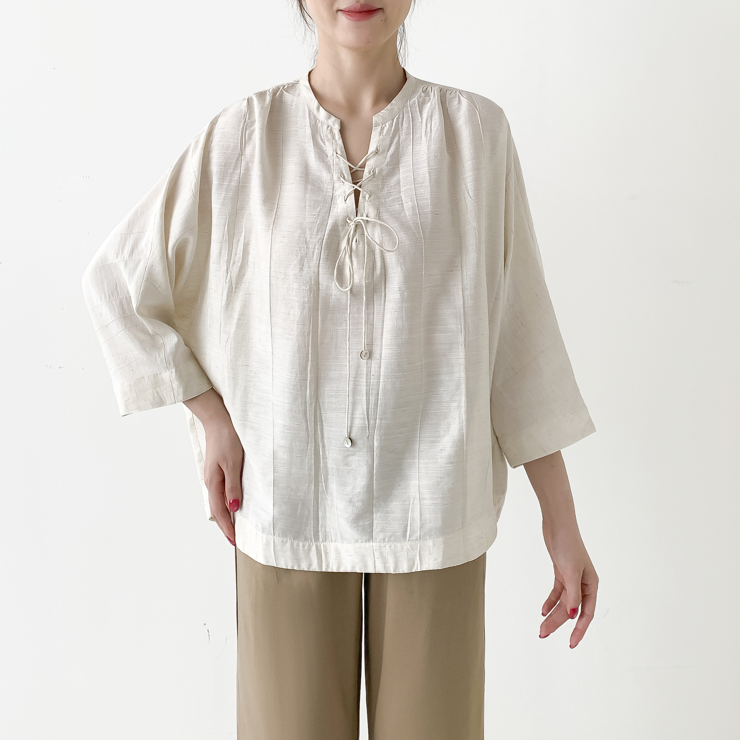 en-enリネン＋混紡・前ヒモ結び・コクーン型　アイボリー