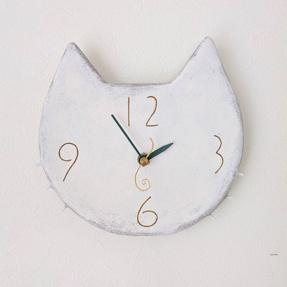 掛け時計　ネコのお顔シルエット　白01