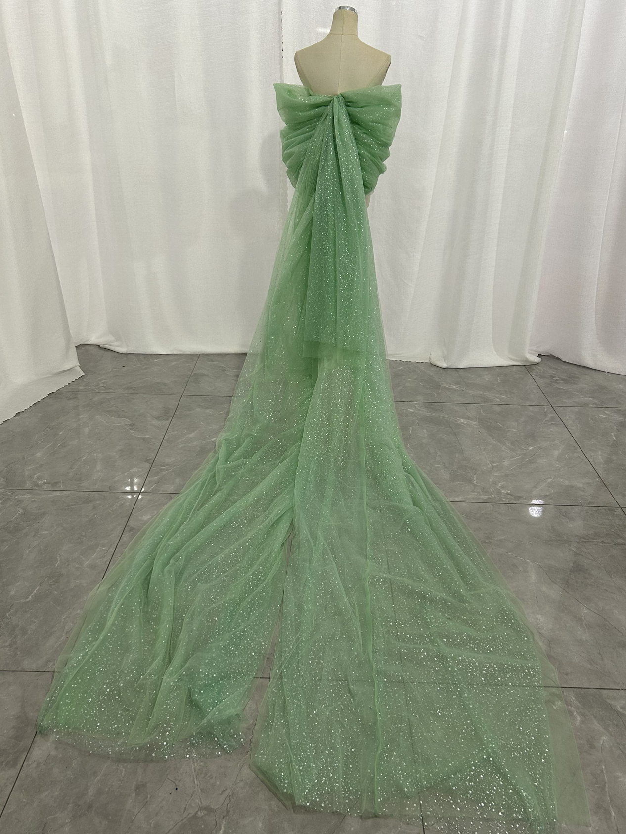 送料無料！ふんわりバックリボンのみ ふわふわ グリーン  ボリュームトレーンのみ　ドレスアレンジ　色オーダー可能