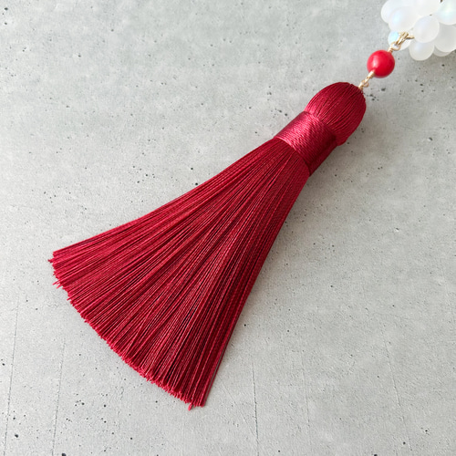 魅惑色の根付け】3月誕生石 赤珊瑚×レッドタッセル 還暦祝い 和装小物