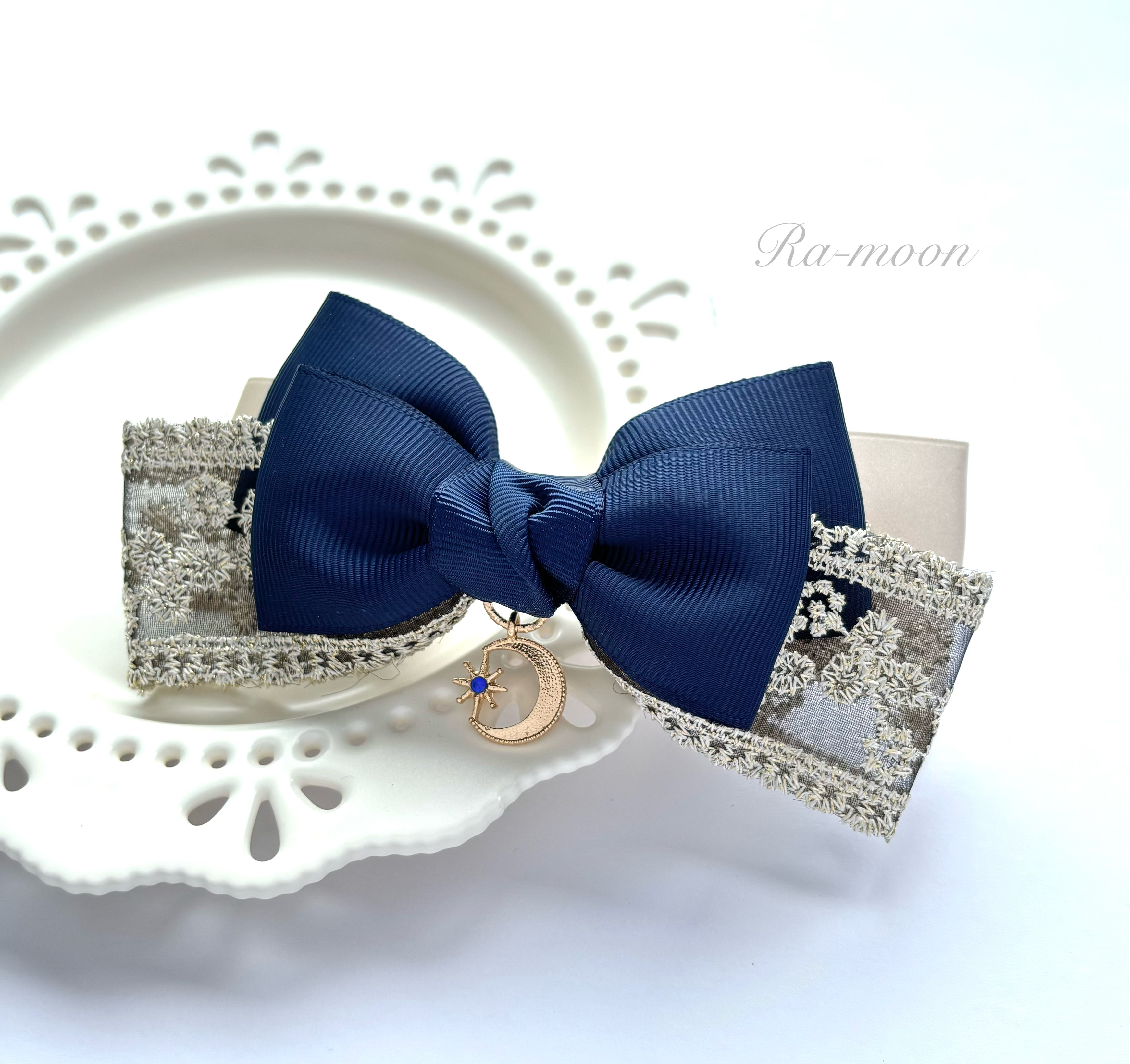 【超キュート♡CCロゴの刺繍入り】シルクリボンバレッタ ✳︎夜空に月✳︎刺繍リボンバレッタ バレッタ Ra-moon 通販