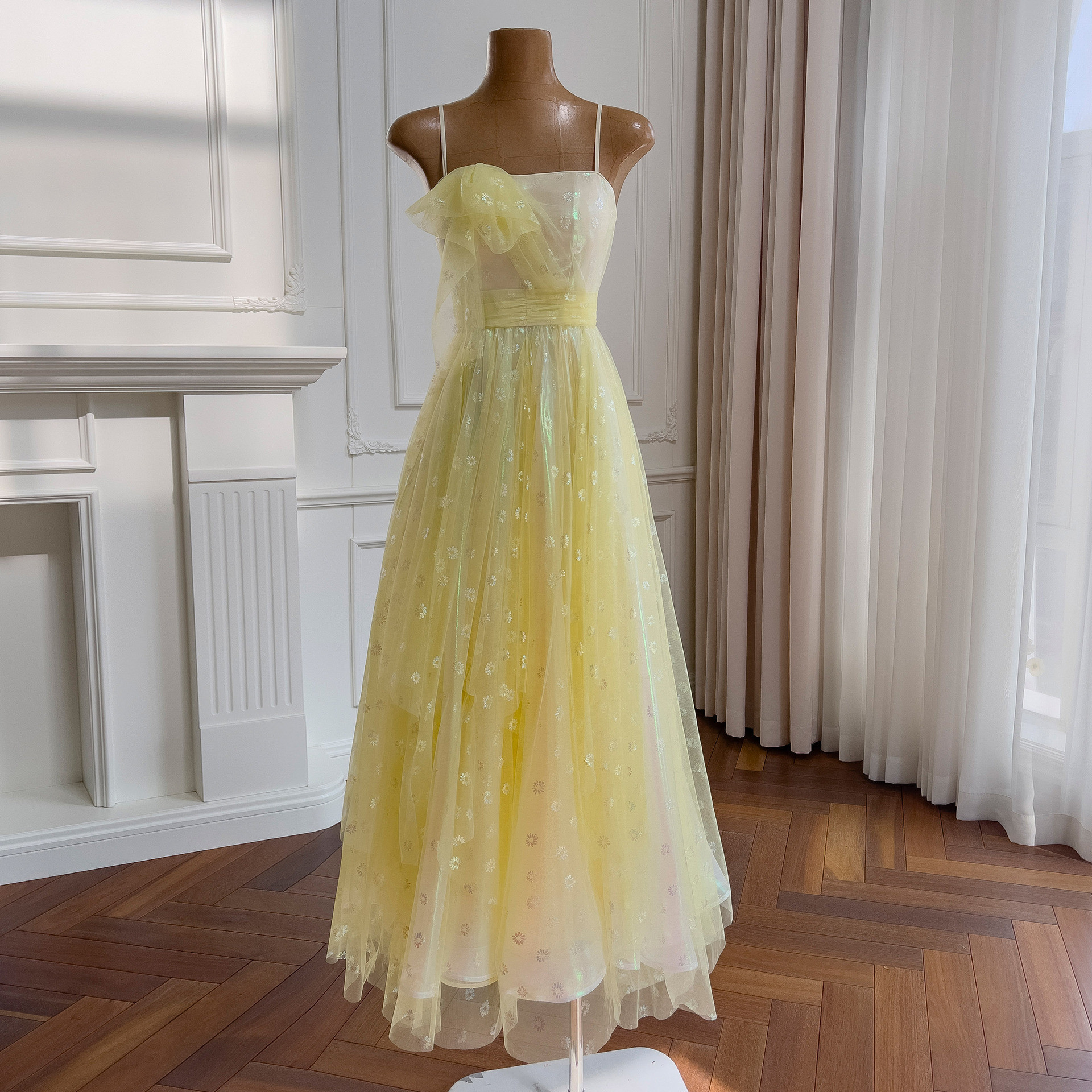 ドレス パーティー ウェディング ワンピース ロング プリンセス 黄色 小花 上品 優雅 韓国風 結婚式 お呼ばれ