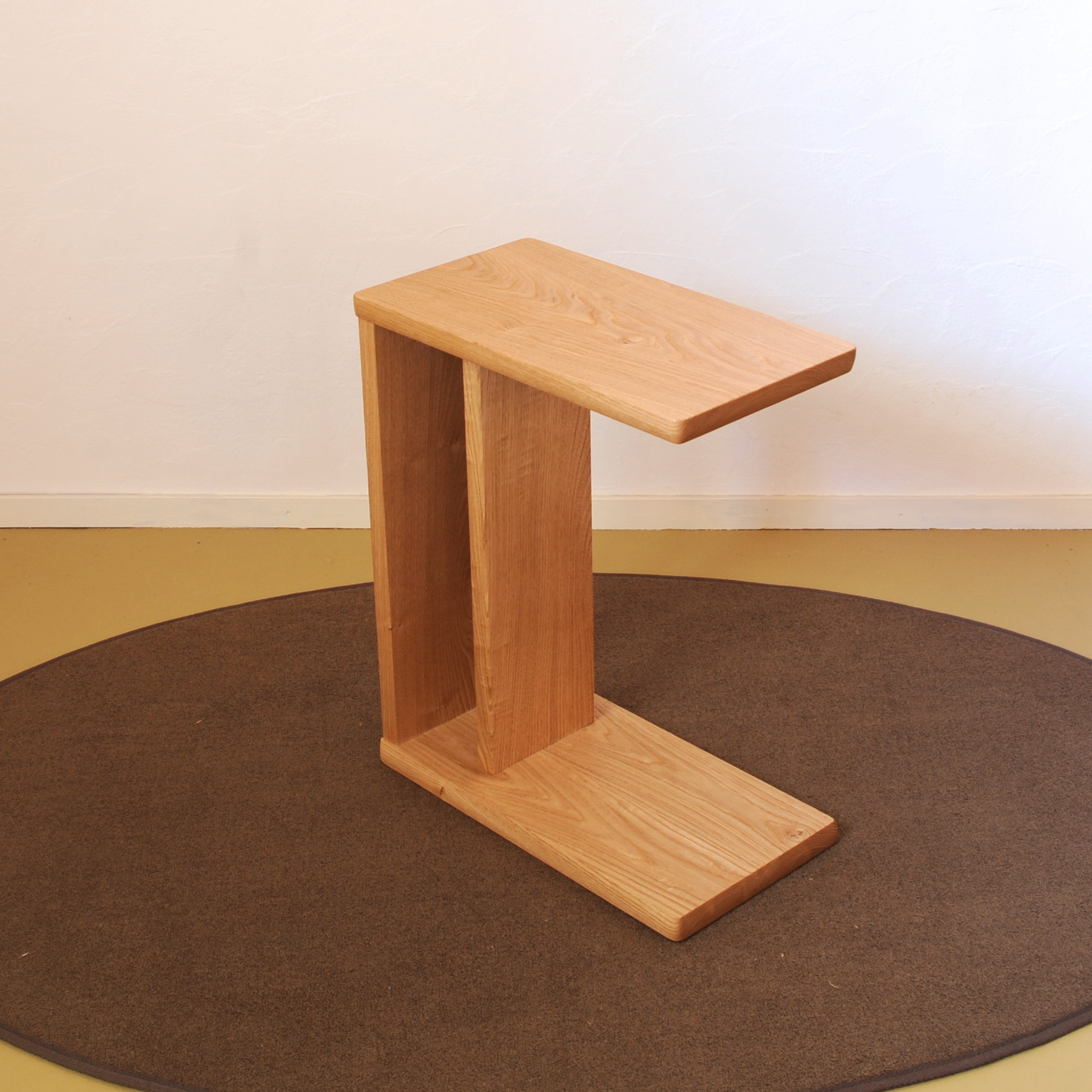 サイドテーブル横置き可｜高さ54(クリ・オイル)寝室ベッドサイド・リビング｜ソファーでティータイム｜縦横お好きに使えます