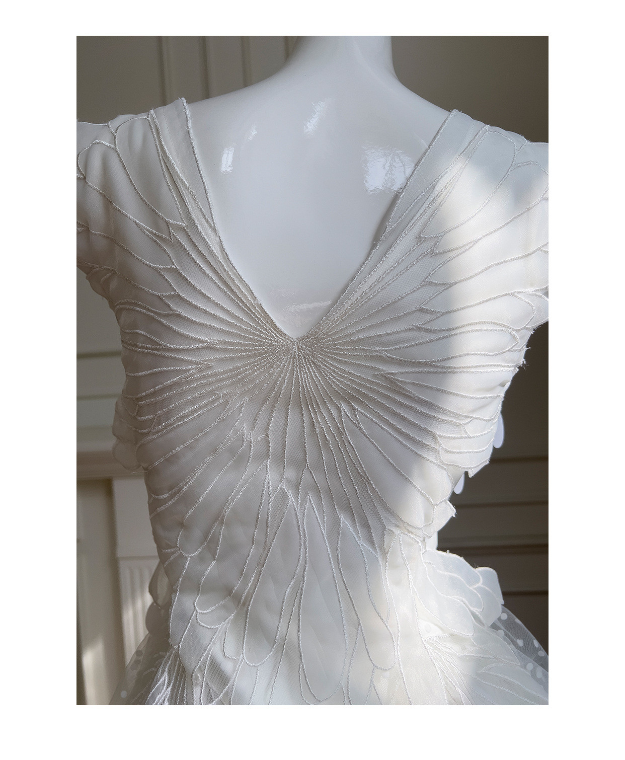 ドレス パーティー ウェディング ワンピース ショート プリンセス 白 上品 優雅 韓国風 結婚式 お呼ばれ