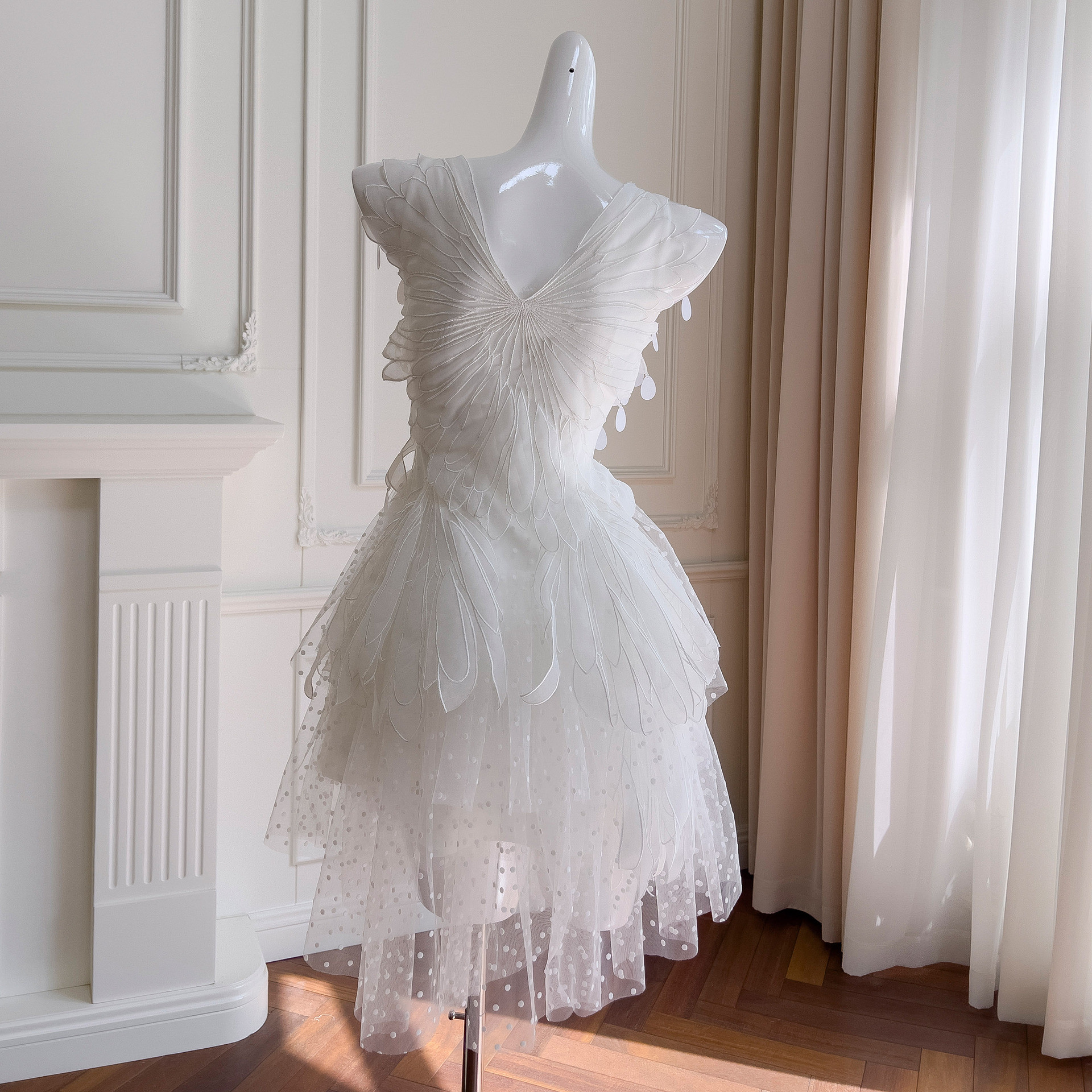 ドレス パーティー ウェディング ワンピース ショート プリンセス 白 上品 優雅 韓国風 結婚式 お呼ばれ