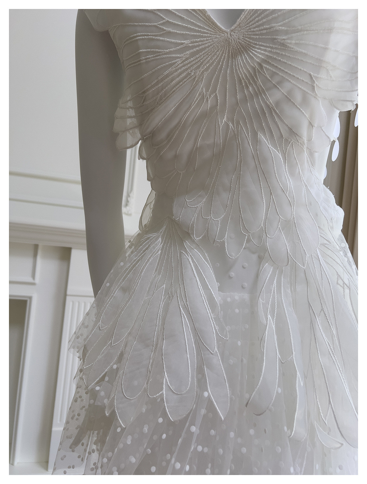 ドレス パーティー ウェディング ワンピース ショート プリンセス 白 上品 優雅 韓国風 結婚式 お呼ばれ