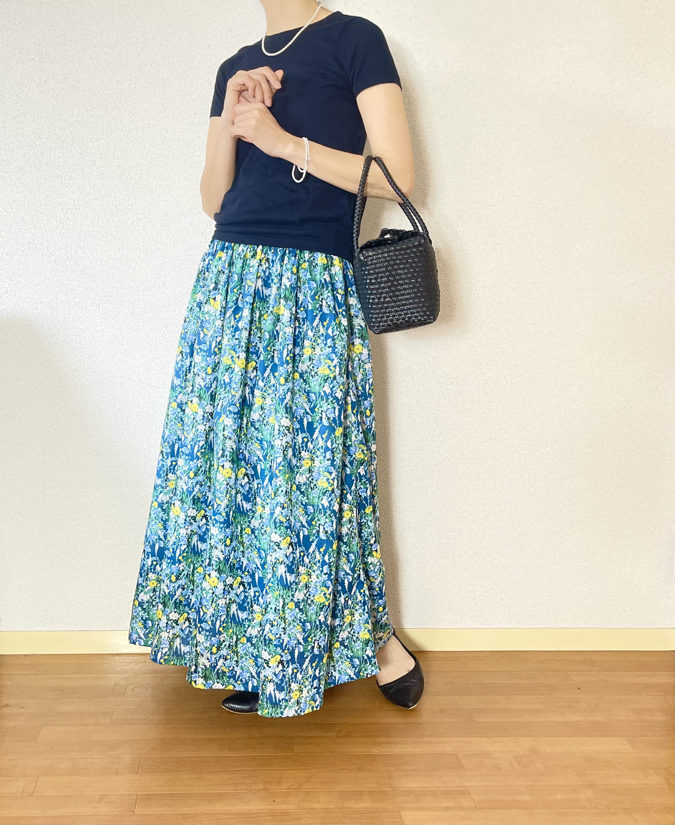 水彩画のような花柄♪ ギャザースカート　【サイズSから４L】ウエスト変更可