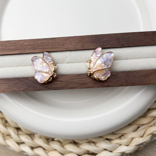 レネレイド　藤の花ピアス 藤の花／ピアスorイヤリング | iamemi -身につける芸術品-