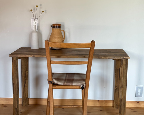 新作】112.少し低めのパイン材テーブル 軽くて持ち運びやすい/デスク